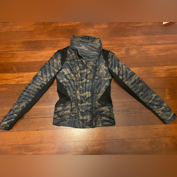 Blac Noir Motion Panel Puffer Jacket - Picture 4 of 8